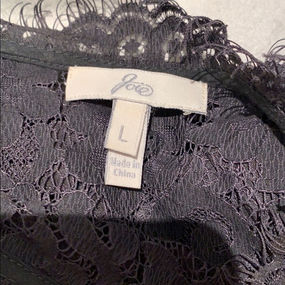 Join Lace Top - Picture 3 of 3